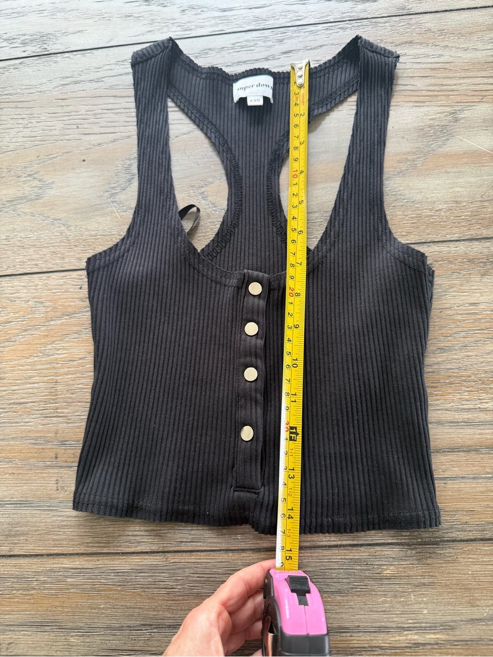 superdown Black Ribbed Button Crop Tank - Picture 6 of 6